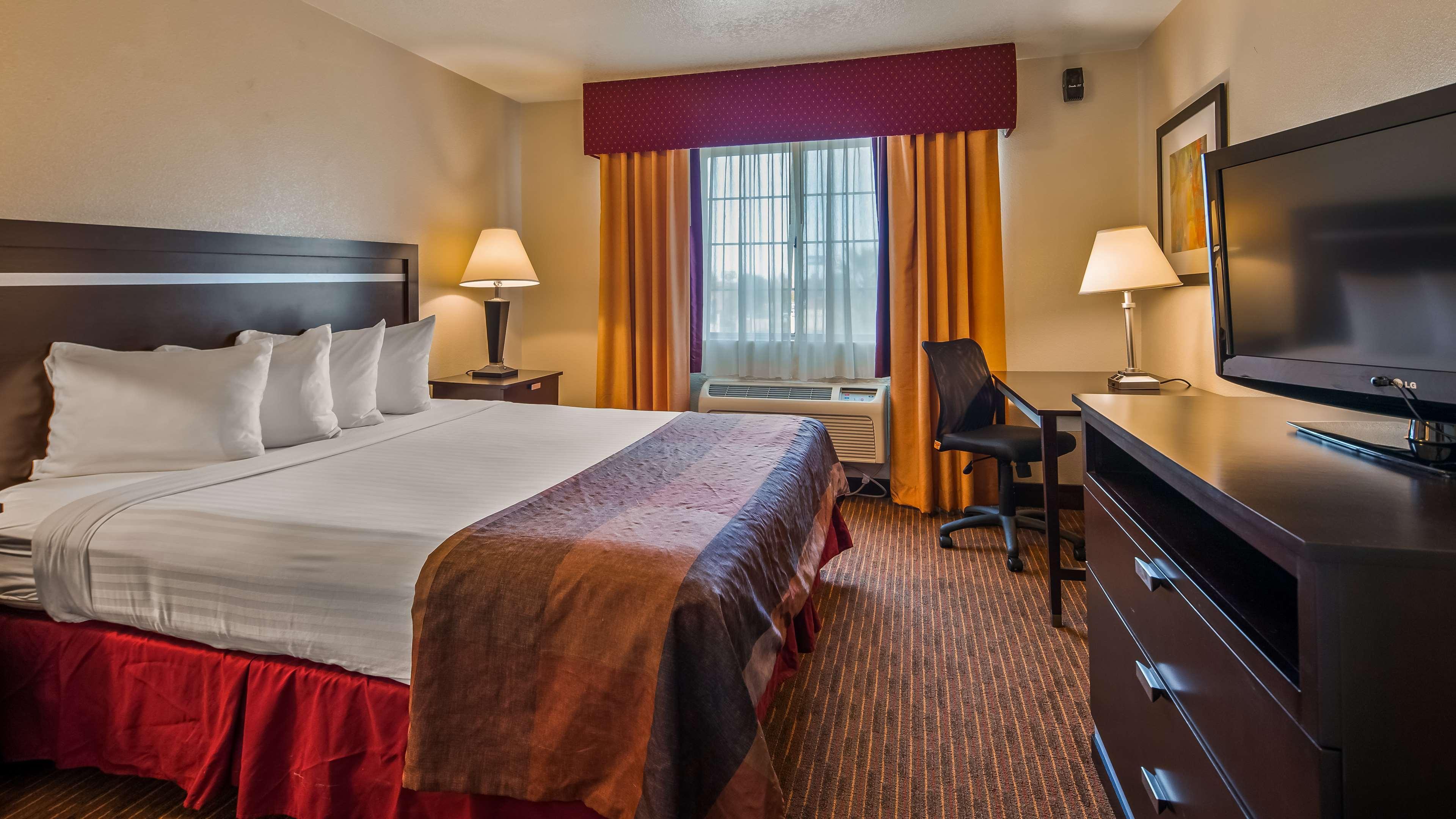 Best Western Luxury Inn Tracy Exterior foto